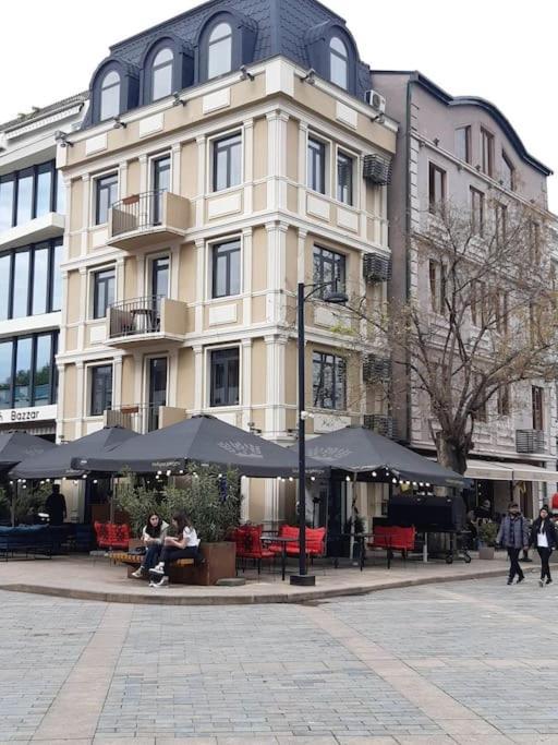 Romanticatbilisi Exterior photo
